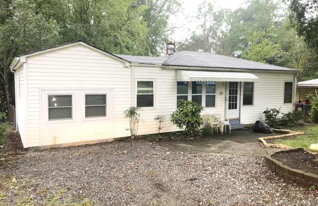 1309 Mt. Vernon Ave - 1309 Mount Vernon Avenue, Kannapolis, NC 28083