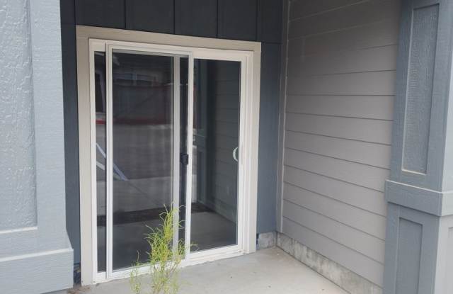 Chets Place Built in 2024 - 2 Bedroom 2 Bathroom w/ private baths for each bedroom Gallery 4