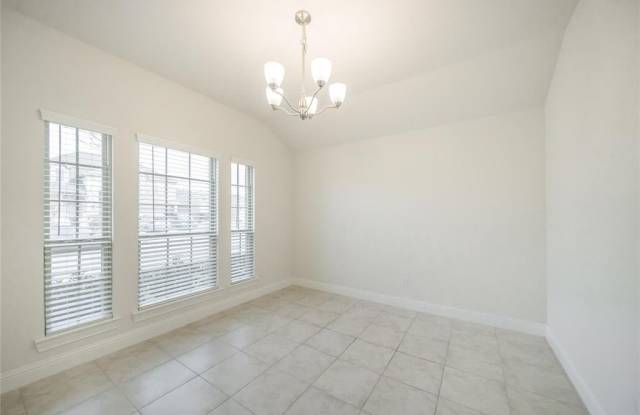 1208 Freestone Drive Gallery 2