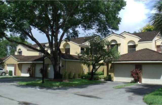 95 NW 98th Ter - 95 Northwest 98th Terrace, Plantation, FL 33324
