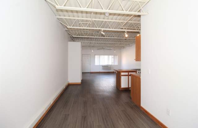 1039 North Molly Court Gallery 4