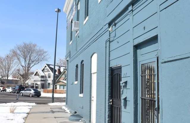 3004 N. Downing St #A Gallery 2