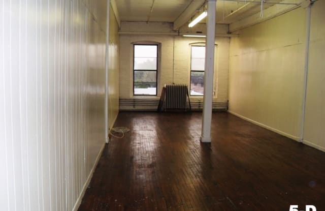 208 South Pulaski Street, Suite 5D Gallery 2