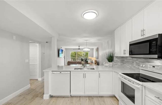 3071 Sandpiper Bay Circle photos photos