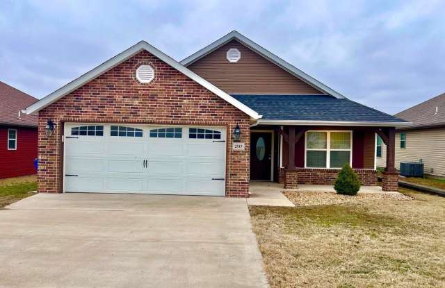 2515 S Willard Avenue photos photos