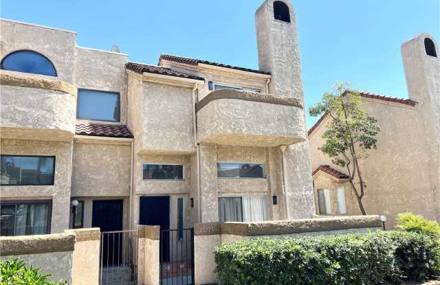 2022 S Bon View Avenue photos photos