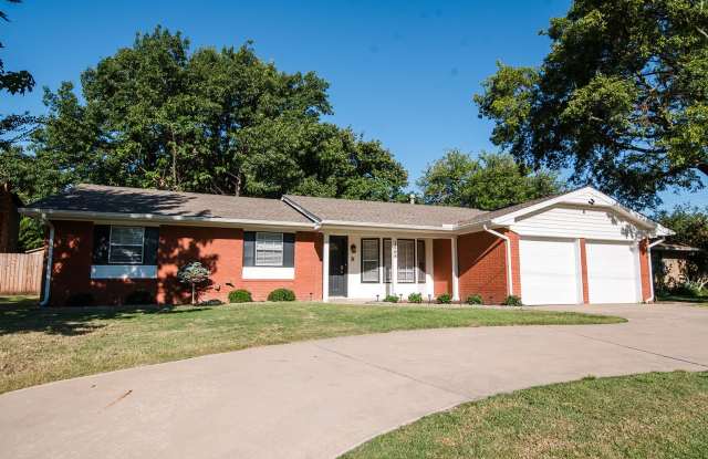 Beautifully Remodeled 4bed/3bath Home Available Near Norman Campus!! photos photos