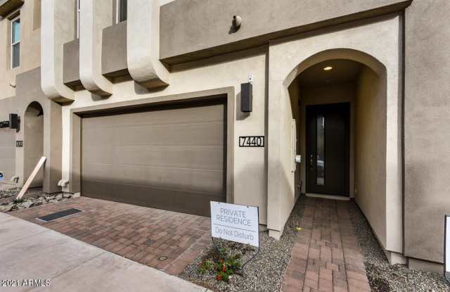 7440 E VIA DE LUNA Drive photos photos