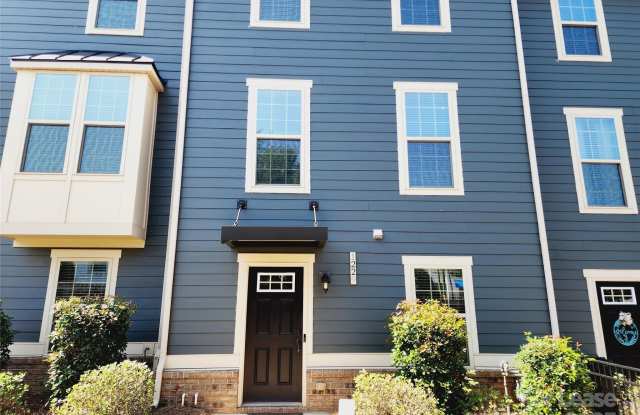 1229 Queen Lyon Court - 1229 Queen Lyon Court, Charlotte, NC 28205