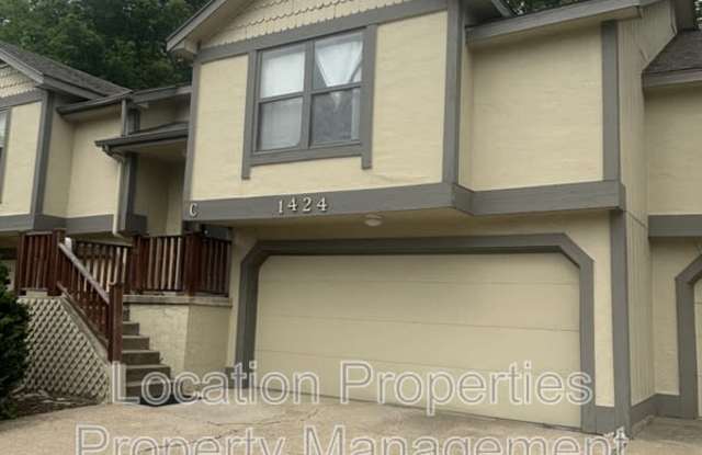 1424 Applegate Court C - 1 photos photos