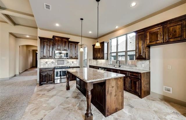 116 Manor Lane - 116 Manor Lane, Waxahachie, TX 75165