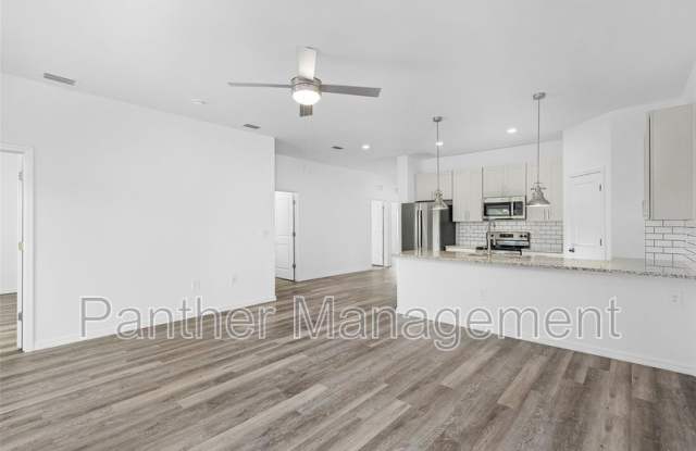 1300 Navigator Rd photos photos
