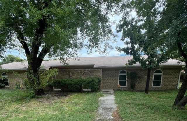 1600 Halbert Street photos photos