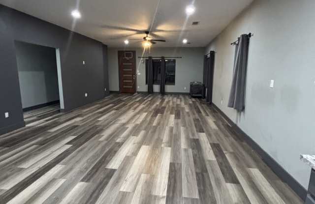 2675 Golf Drive Gallery 2