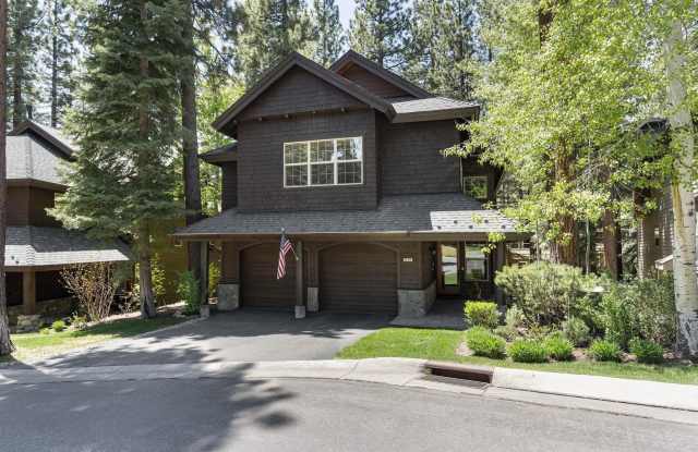 Fully Furnished Incline Village Stunner - Close to Everything - 875 Lake Country Drive, Incline Village, NV 89451