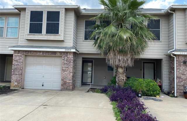 3959 Seaside Court - 3959 Seaside Court, Fort Worth, TX 76040