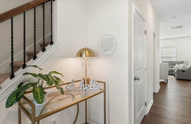 3416 Tyee Crossing Wy Gallery 3