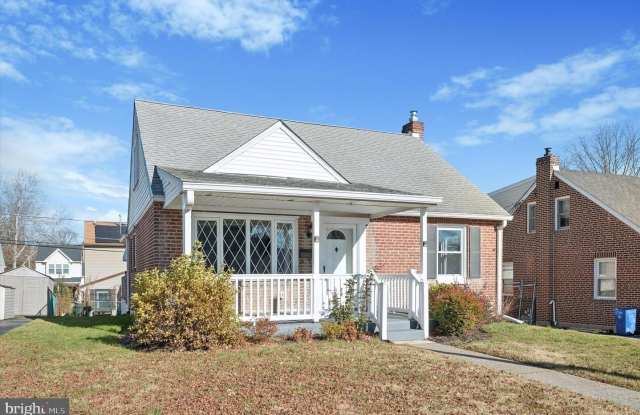 421 LAWRENCE RD photos photos