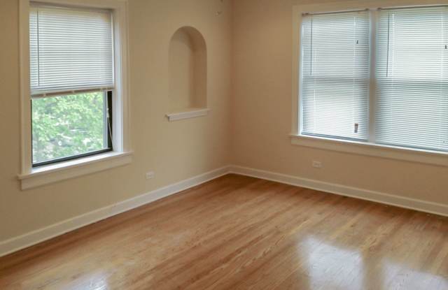 4651 North Wolcott Ave. Apt. photos photos