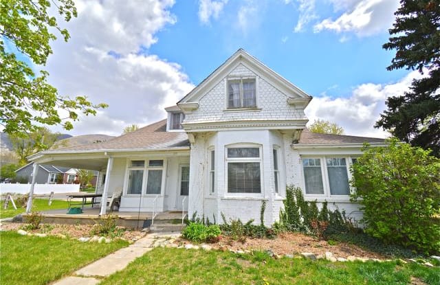 223 S 100 E - 223 S 100 E, Centerville, UT 84014