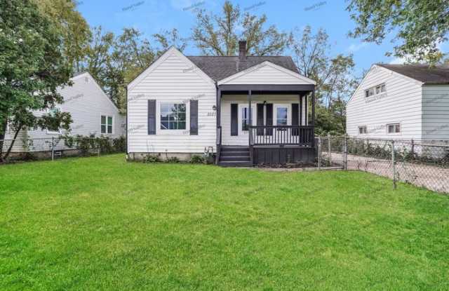 2223 Delavan Drive Gallery 1