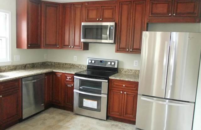8489 SILVERVIEW DRIVE Gallery 4