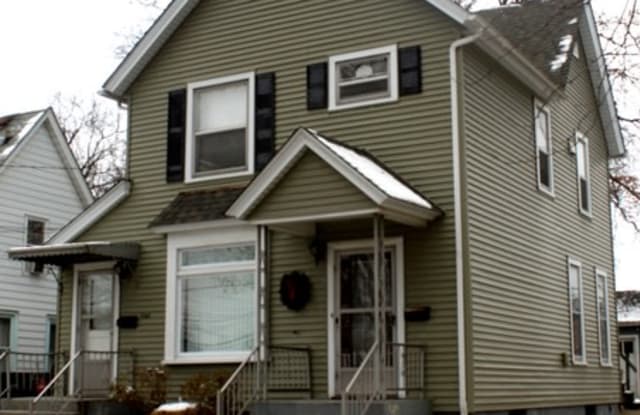 1162 Preston Avenue - 1162 North Preston Avenue, Elgin, IL 60120