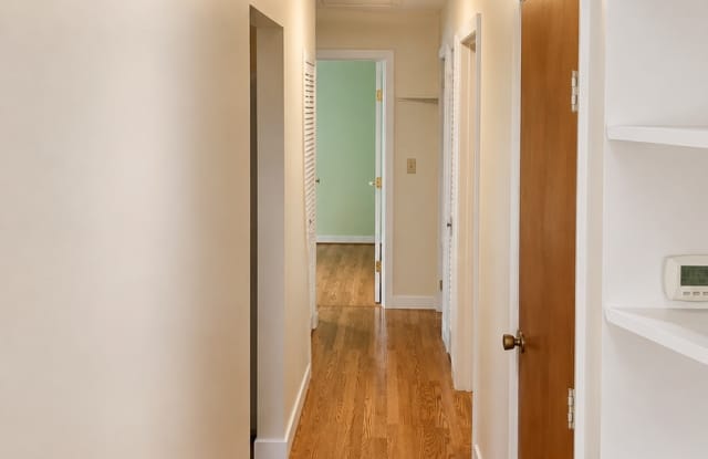 246 Howard st 3 bed 1 bath Gallery 3
