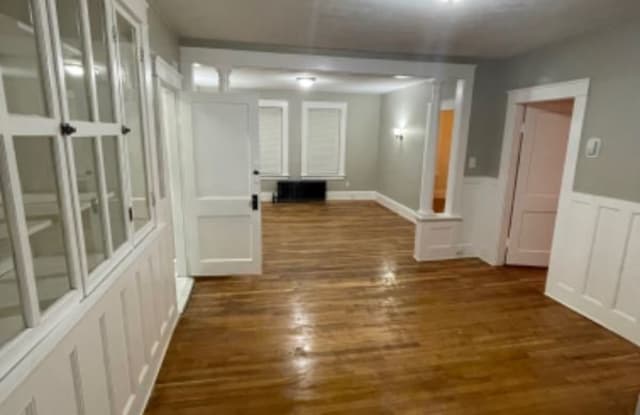 397 Cedar st - 397 Cedar Street, Manchester, NH 03103