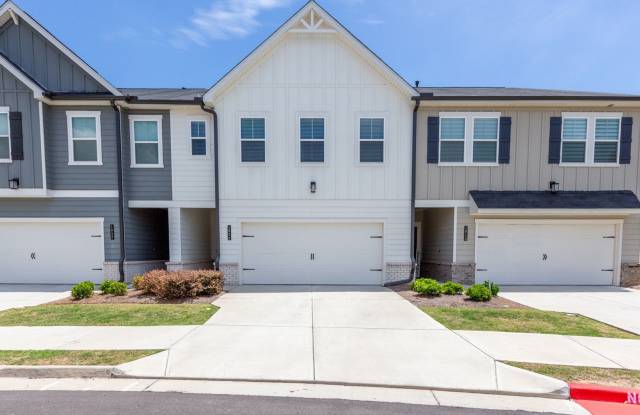 Spacious 3BR Townhome in Loganville photos photos