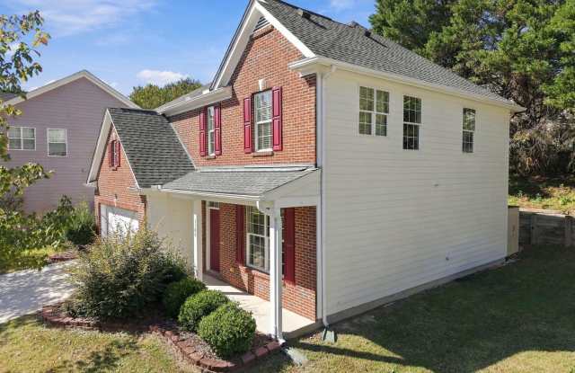 1108 Washhouse Lane Gallery 2