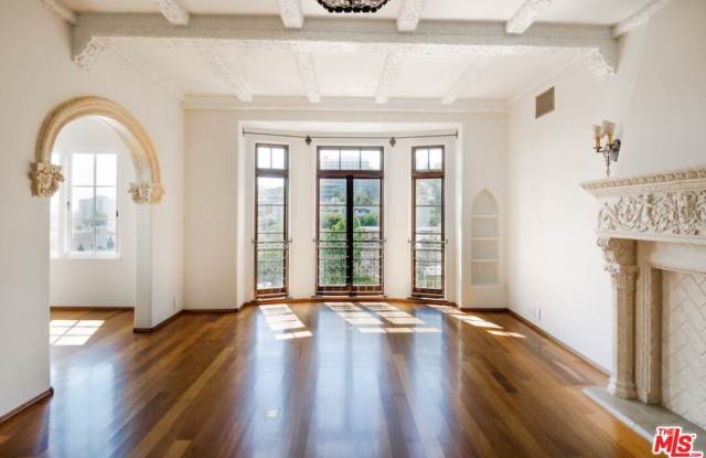 1302 N Sweetzer Ave unit: 202 photos photos 1302 N Sweetzer Ave unit: 202 photos photos