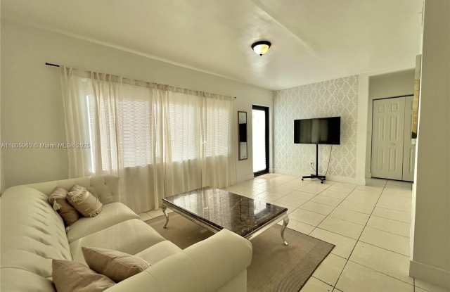 877 80th St photos photos