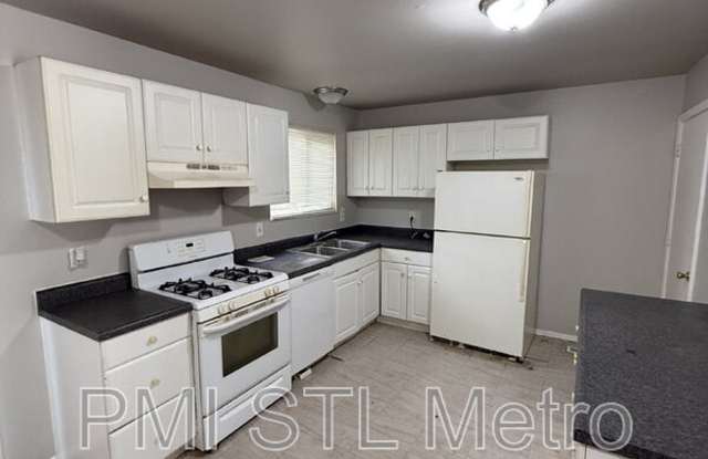 10435 Castle Drive Gallery 3