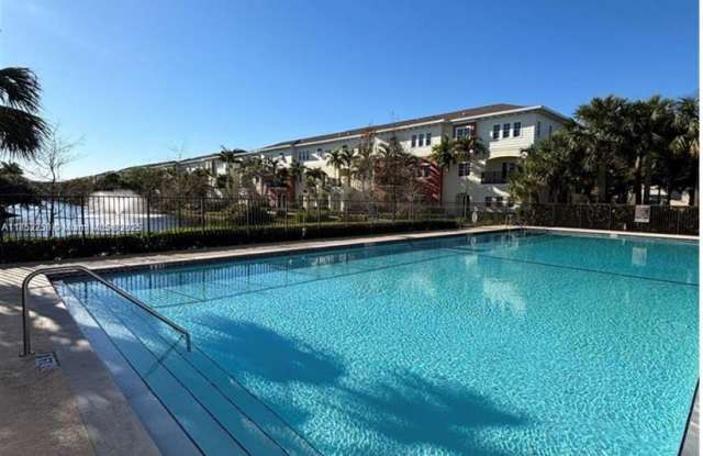 290 SW 7th Court 290, Pompano Beach, FL 33060 photos photos
