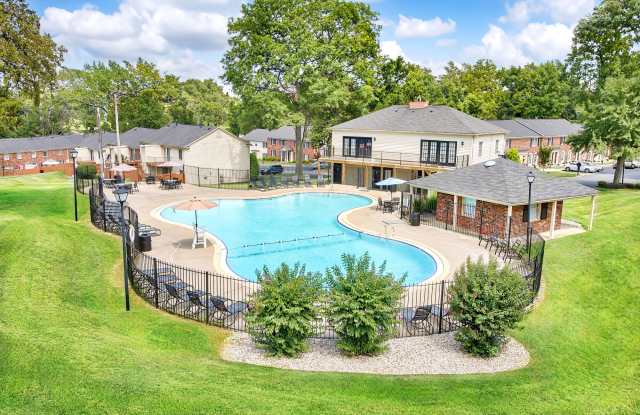 Charlestown of Douglass Hills photos photos