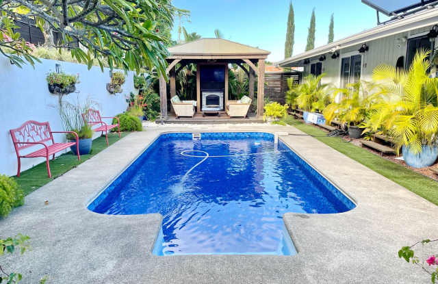 Wailuku Heights Executive Style 3Bed/2Bath Furnished Upstairs Home - Pool w/ cabanas - Most Utilities Included. Available Now thru 10/31/26 photos photos