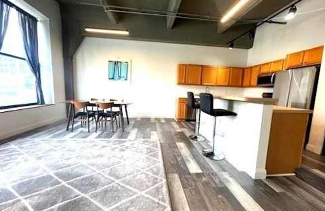 511-19 N BROAD Street unit: 204 photos photos