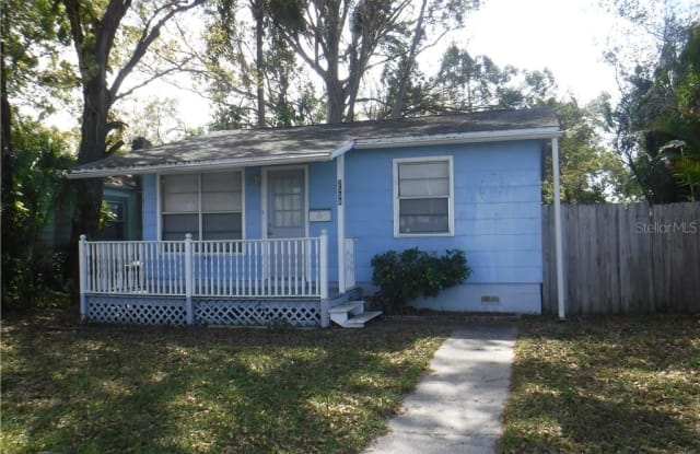 2558 27TH AVENUE N - 2558 27th Avenue North, St. Petersburg, FL 33713
