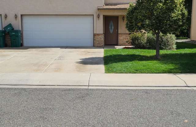 807 Montclair Drive photos photos