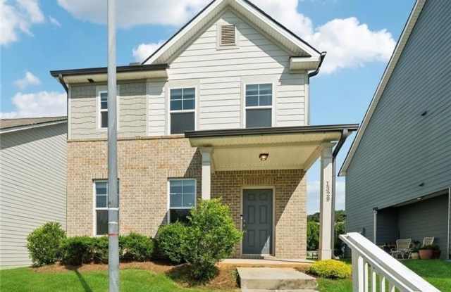 1329 Rosemary Lane Gallery 1