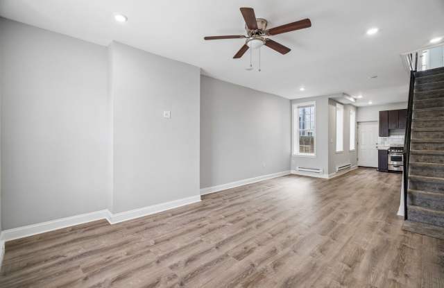 Renovated Philly Charm: Granite Kitchen, Full Basement & Private Yard Gallery 4