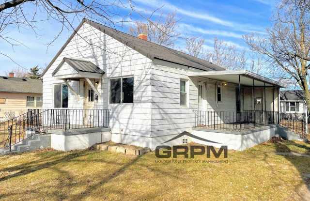 3 Bedroom Home on Corner Lot photos photos