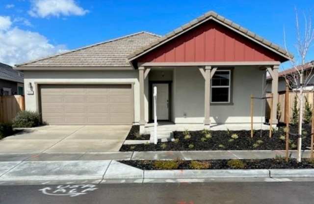 923 OSPREY DR Gallery 1