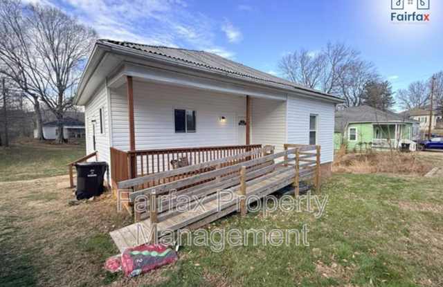 1725 Turner St photos photos