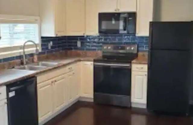 605 N Franklin Ave - 605 North Franklin Avenue, Sioux Falls, SD 57103