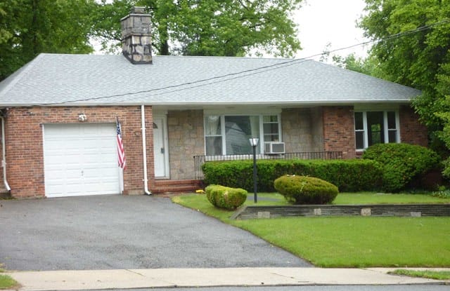 173 Madison Avenue - 173 East Madison Avenue, Cresskill, NJ 07626