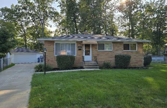 24387 Lebern Drive photos photos