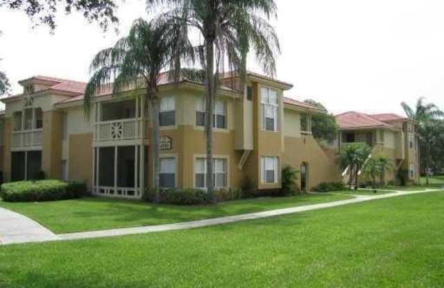 4799 Via Palm Lakes Gallery 1