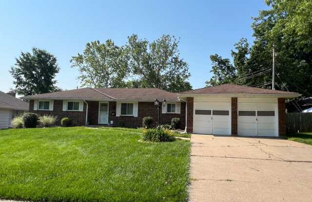 Corner Lot Beauty with Basement  Big Backyard! photos photos